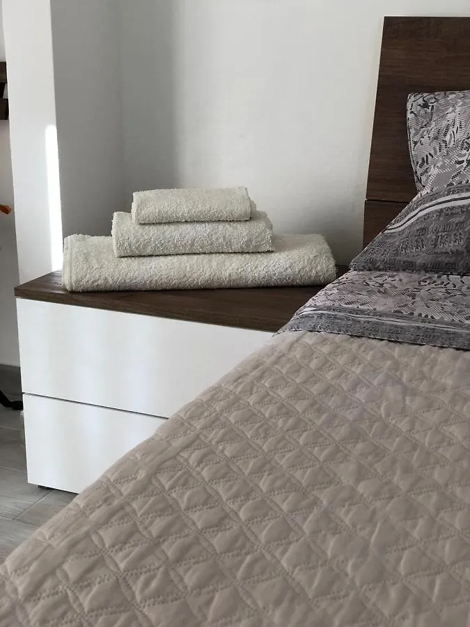 Domus Alessia Hotel Monserrato Guest house